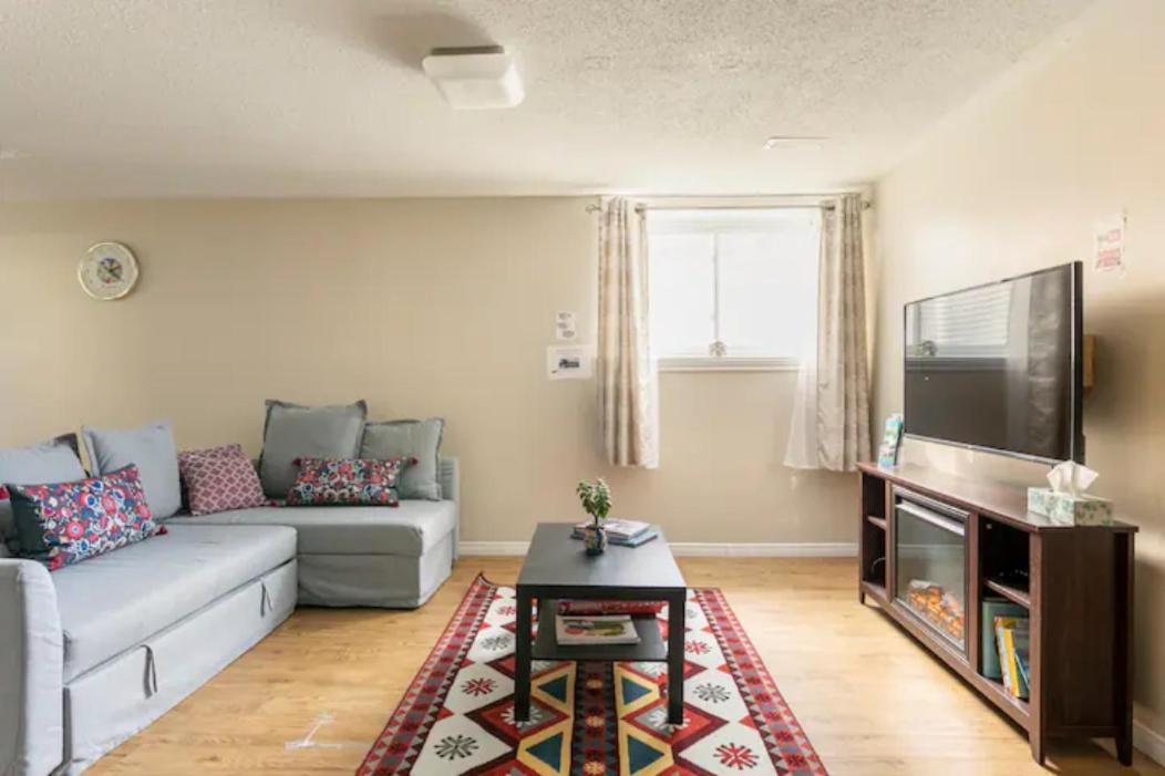 Self Check-In Spacious Apartment With Full Kitchen Ottawa Buitenkant foto