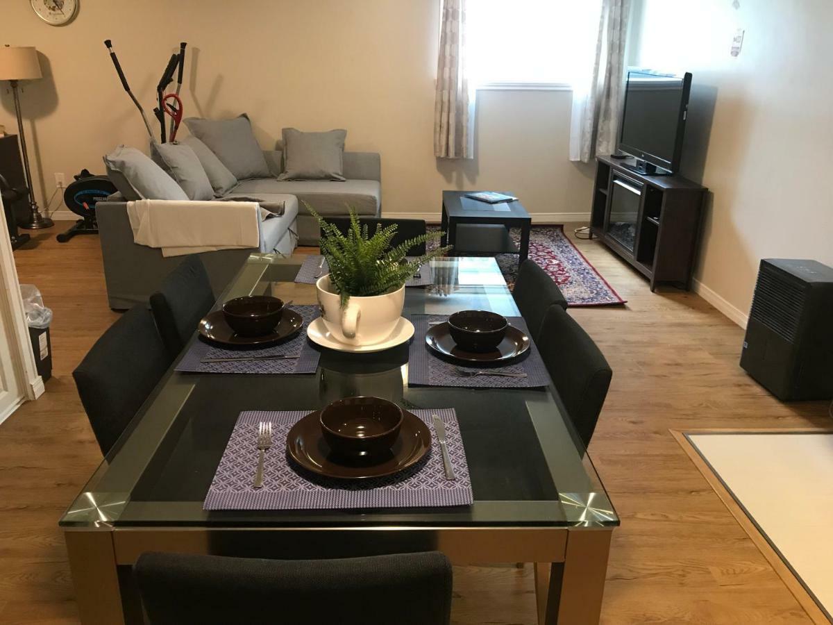 Self Check-In Spacious Apartment With Full Kitchen Ottawa Buitenkant foto