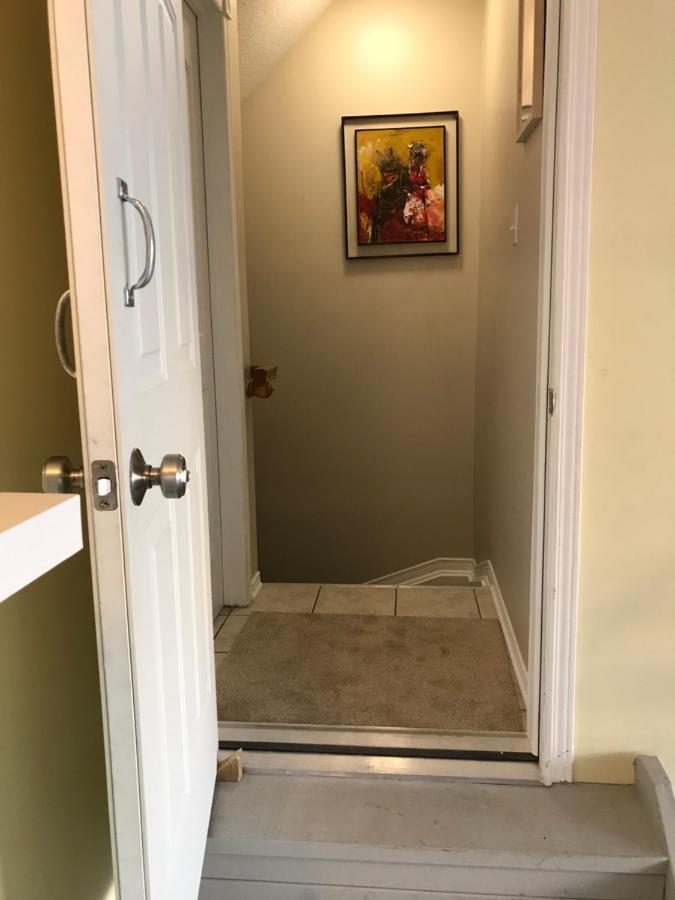 Self Check-In Spacious Apartment With Full Kitchen Ottawa Buitenkant foto
